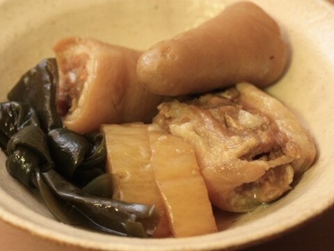 沖縄風 豚の尾の煮物